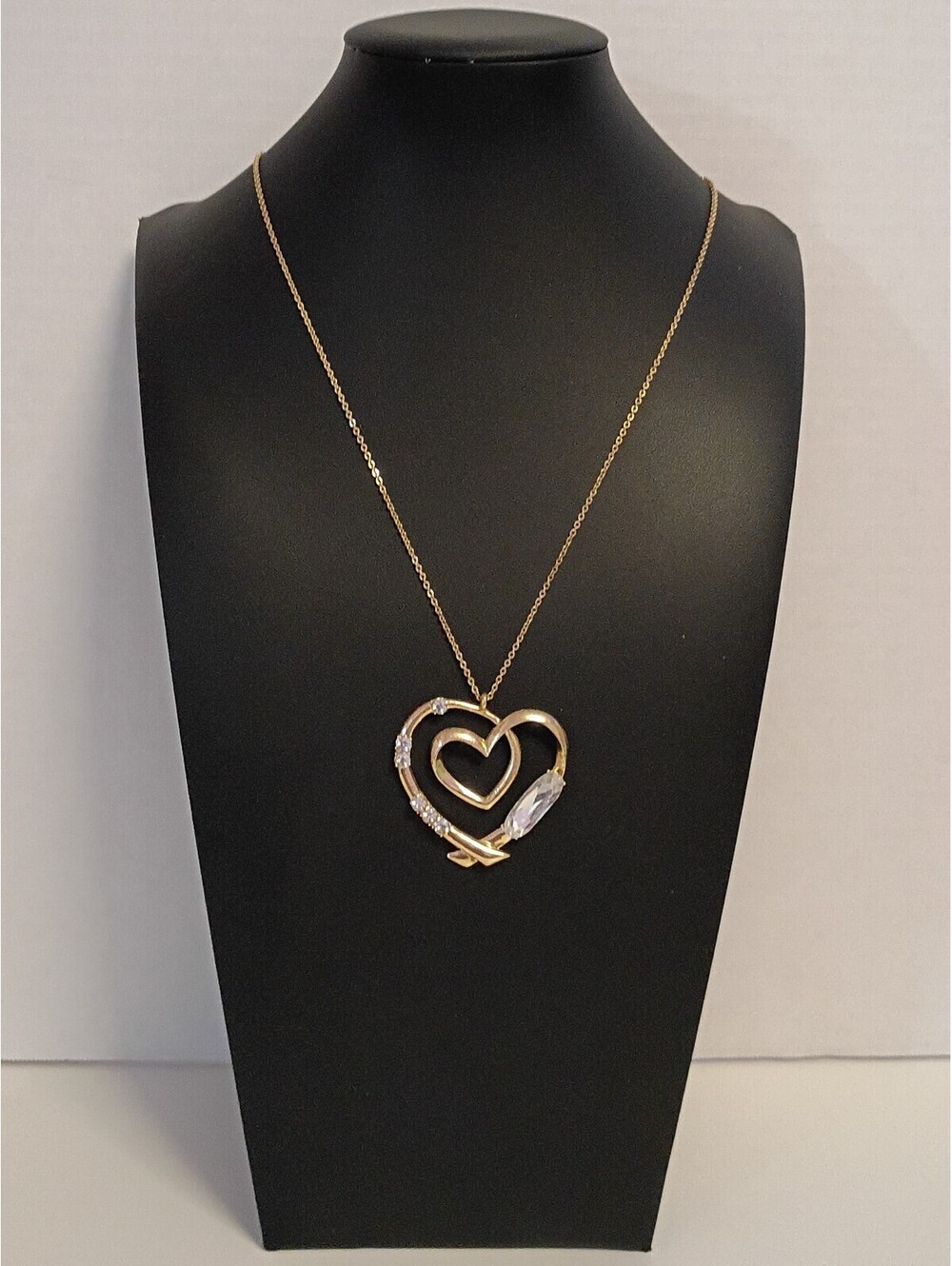 Vintage Beautiful Double Heart with Rhinestones Pendant Necklace Gold Tone